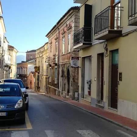 Fronte Al Museo Bed & Breakfast