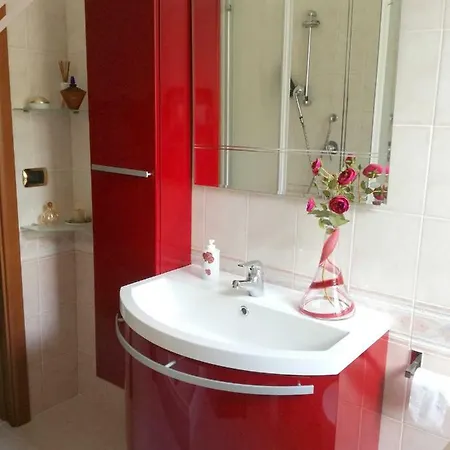 Fronte Al Museo Bed & Breakfast Moliterno